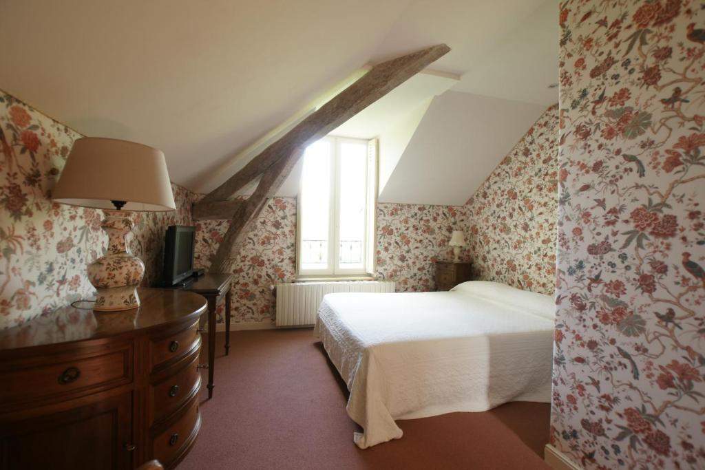 Le Chatenet 1689 Brantôme Habitación foto
